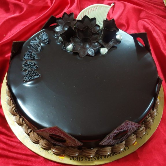 Classic Chocolate Cake(1kg)